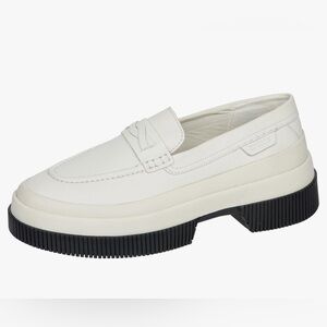 Sperry Women’s Highland platform loafer size: 9.5